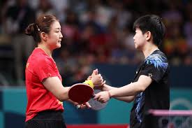 間的微妙關 間的微妙關